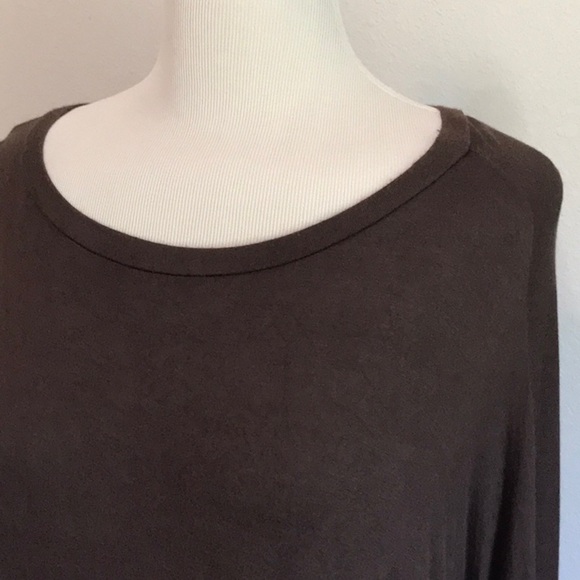 LUXE Size M Brown Super Soft Drape Sleeve Top - Picture 2 of 5